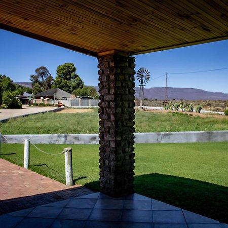 Tarantula Guest House Calvinia Exterior foto