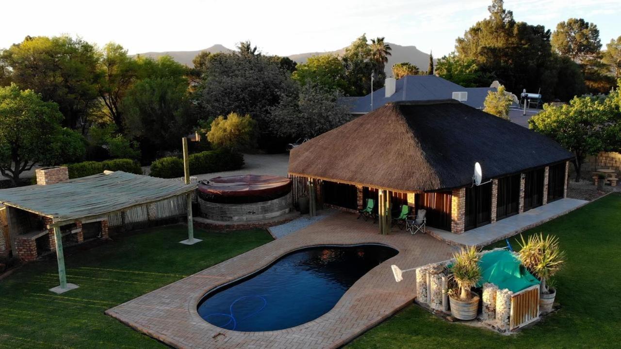 Tarantula Guest House Calvinia Exterior foto