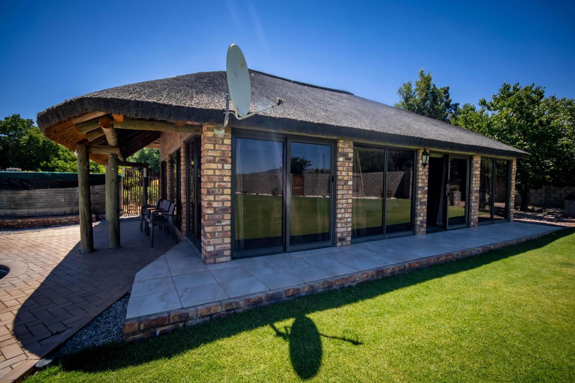 Tarantula Guest House Calvinia Exterior foto