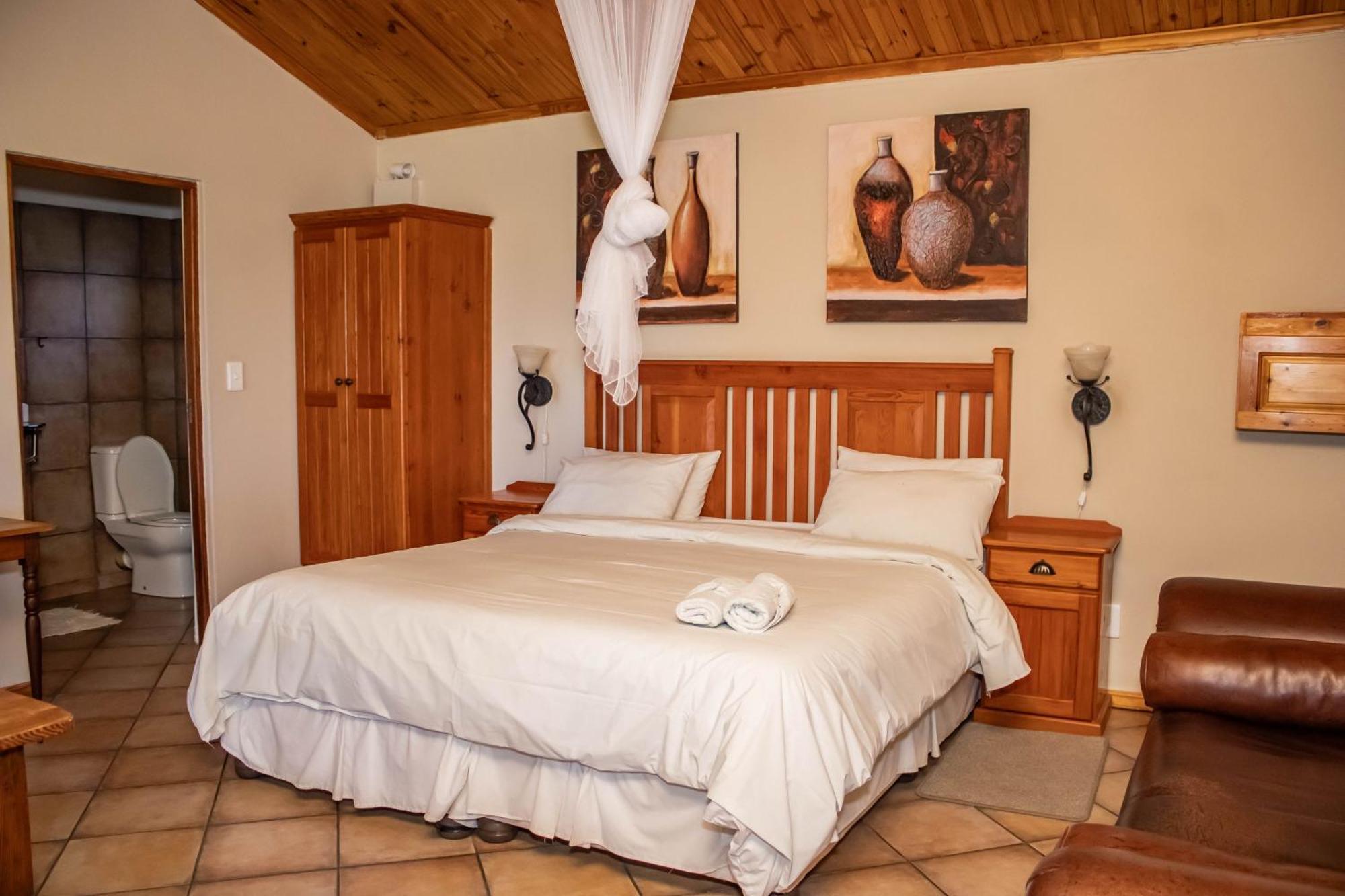 Tarantula Guest House Calvinia Exterior foto