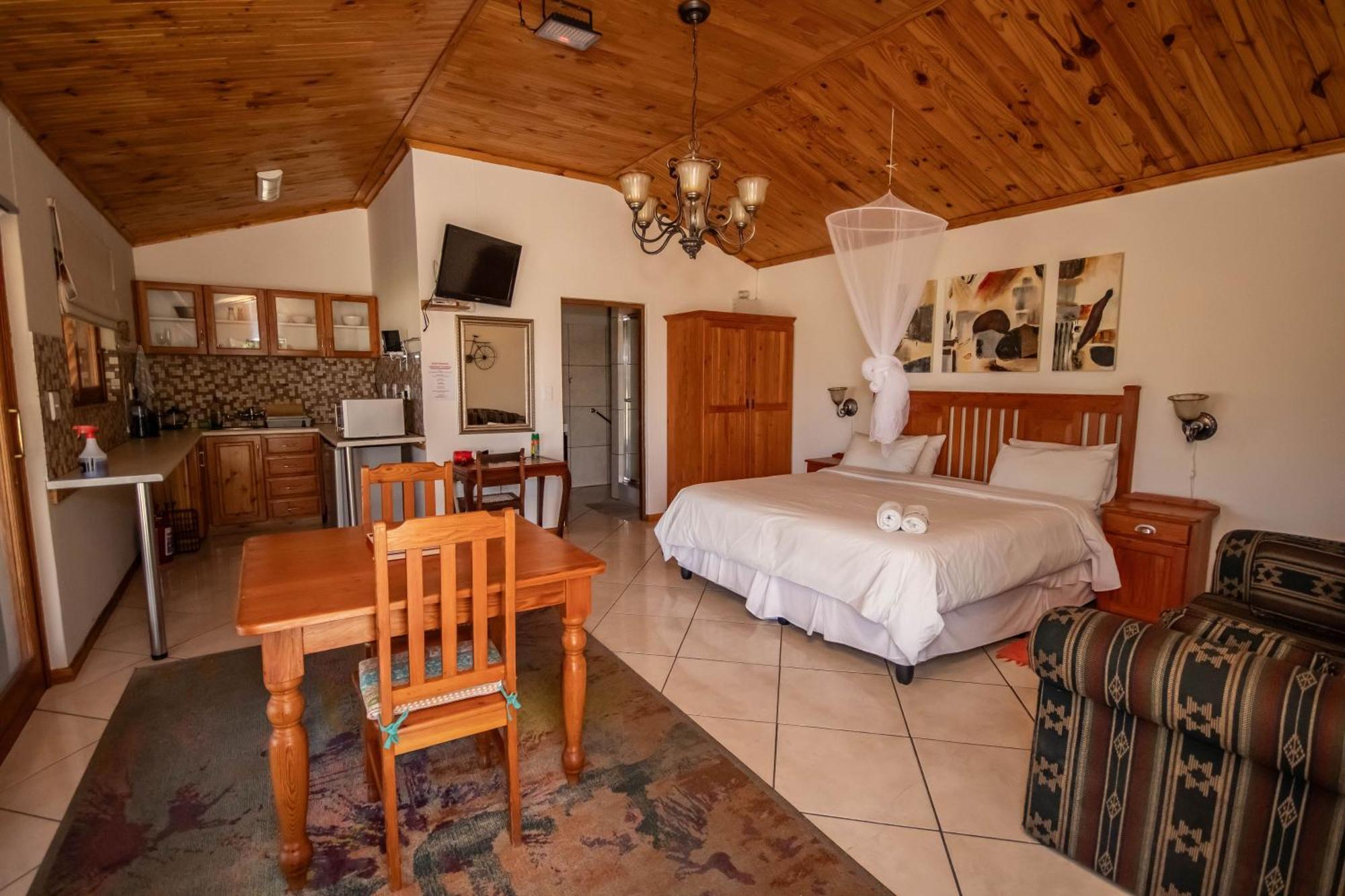 Tarantula Guest House Calvinia Exterior foto