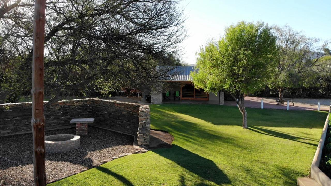 Tarantula Guest House Calvinia Exterior foto